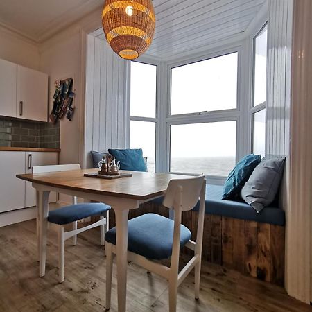 Lovely Seafront 2 Bed Flat In Aberystwyth Kültér fotó